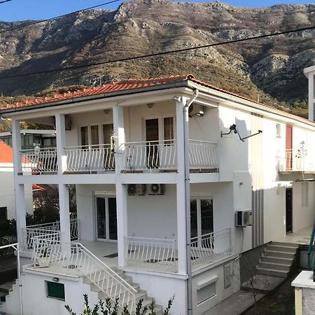 Apartmani Palma 苏托莫雷 外观 照片